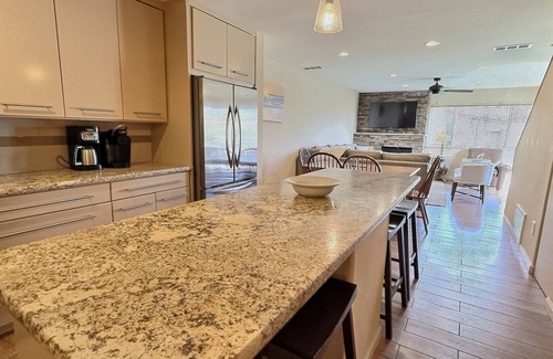 Downtown Condominio | Pismo Shores #120 - corner unit with ocean views