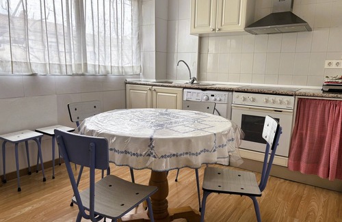 Delicias Apartamento | Piso acogedor Ciudad Jardin , cerca de la universidad y del Hospital Clínico