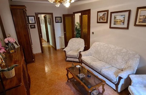 Albacete Apartamento | Piso céntrico 3 dormitorios con 2 baños cerca de la feria