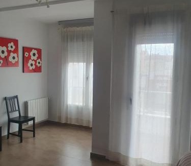 Hellin Apartamento | PISO CENTRICO CON GARAJE en Hellin