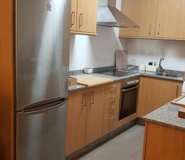 Pontedeume Apartamento | Piso con preciosas vistas, patio privado y amplio garaje
