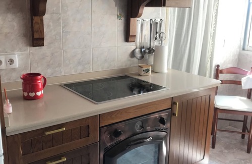 Santa Justa y Rufina-Parque de Miraflores Apartamento | Tkm home amplió y familiar, terraza privada