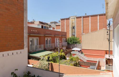 Horta-Guinardo Apartamento | Piso luminoso en Barcelona
