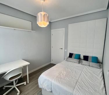 San Vicente de la Barquera Apartamento | Piso Minimalista Reformado