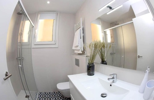 Casco Viejo Apartamento | Piso Reformado a 2 Min del Casco Viejo Con Garaje Gratis