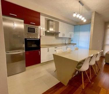 Cee Apartamento | Piso Vistas O Son