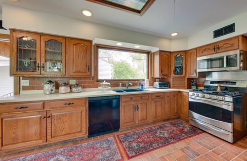 McHenry Casa | Pistakee Lake Estate w/ Boat Dock & Launch!