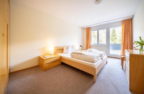 Vulpera Apartamento | PL 202 Lichtdurchflutete Wohnung mit grossem Balkon Richtung Scuol