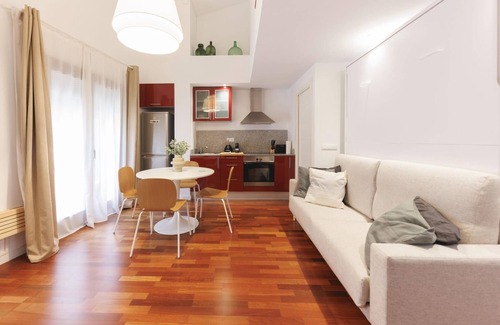el Mercadal Apartamento | Plaça Catalunya Duplex 2-1 - Apartamento en Girona | Bravissimo