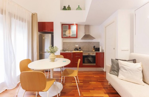 el Mercadal Apartamento | Plaça Catalunya Duplex 2-1 - Apartamento en Girona | Bravissimo