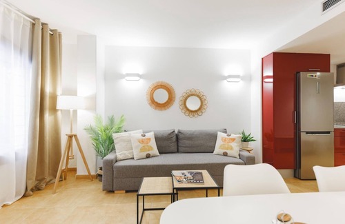 el Mercadal Apartamento | Plaça Catalunya Terrace - Apartamento en Girona | Bravissimo
