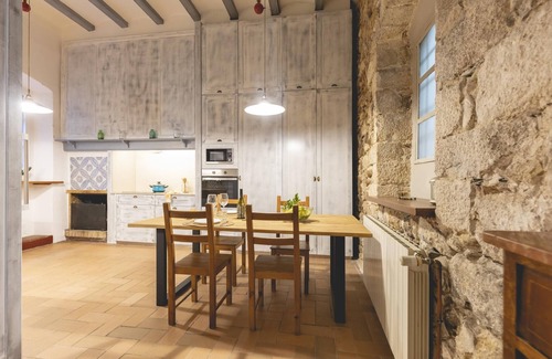 Old Town Apartamento | Plaça del Vi - Apartamento vacacional en Girona | Bravissimo