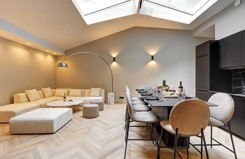 Quartier Sainte-Avoye Apartamento | PLACE DES VOSGES , PARISIAN CHARM , PLACE FOR 10 - 3 BEDROOM - RUE RAMBUTEAU
