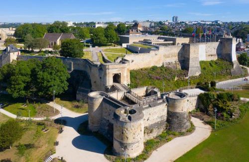 Quartier du chateau Apartamento | Place St Sauveur - Standing et Confort