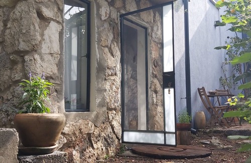 Kiryat Tiv'on Apartamento | PLACE4REST Cozy 1-bedroom apartment in amazing Kiryat Tiv'on with WiFi, AC