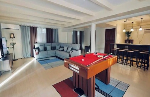 Tagaytay Cabina | Placid 3-bedroom Wood Cabin