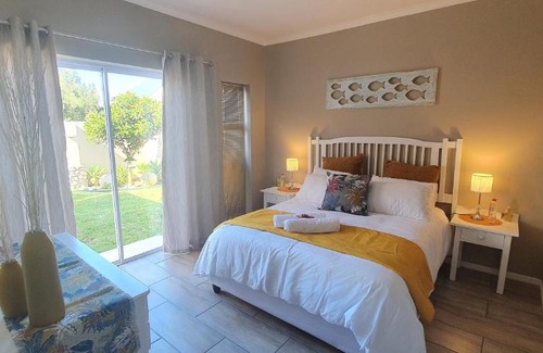 Mykonos Casa | Plakkies Holiday Accommodation