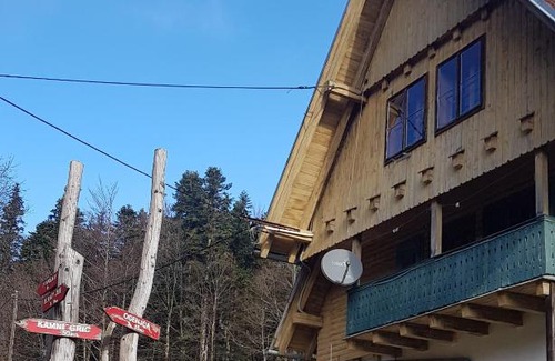 Sodrazica Casa | Planinski Dom na Travni Gori