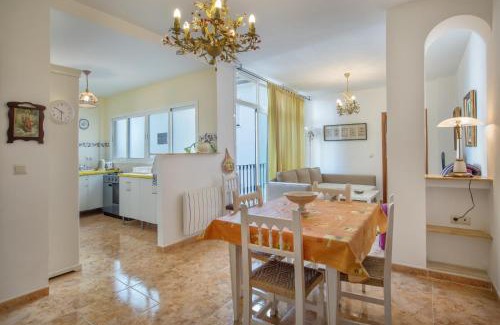 Farajan Apartamento | Planta Baja Casa Carmen y Andrés
