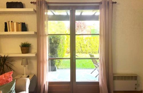 Caldegas Apartamento | Planta baja con piscina en Caldegas