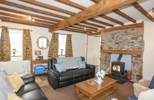 Llanddaniel Fab Casa | Plas Cefn Mawr