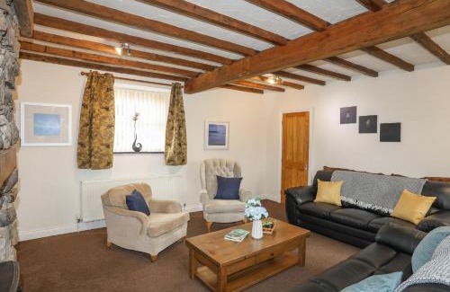 Llanddaniel Fab Casa | Plas Cefn Mawr