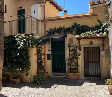 Sutri Casa | Platea Cavour