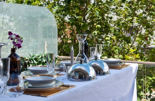 Mornington Apartamento | Platinum on Main