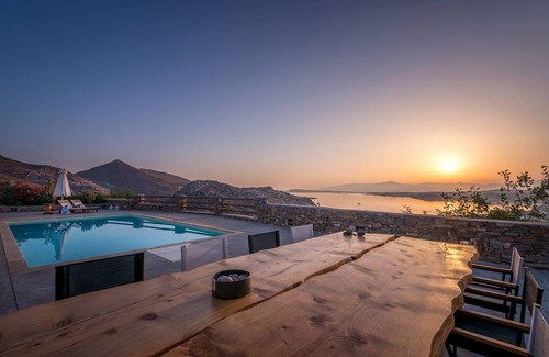 Paros Villa | Platinum Paros Villa | 6 Bedroom Villa | Gorgeous Sea Views & Private Swimming Pool | Kolymbithres