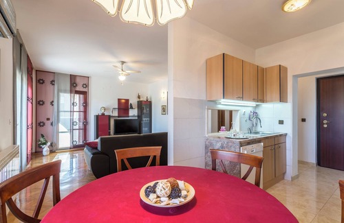 Solin Apartamento | Plautila Suite - aqua haven with pool, sauna & BBQ