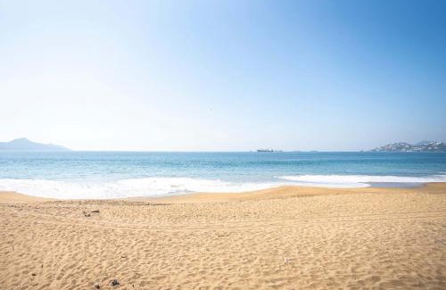 Manzanillo Apartamento | Playa Azul Apt with Sea views & Pool