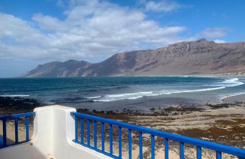 Caleta de Famara Casa | Playa de Caleta de Famara