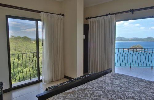 Playa Flamingo Casa | Playa Flamingo - 2 BR condo with great ocean views - FLAMINGO TOWERS 25