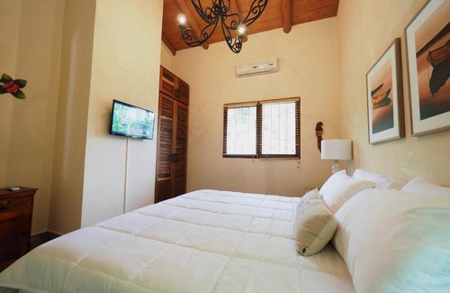 Playa Hermosa Apartamento | Playa Hermosa Surf Town Condo
