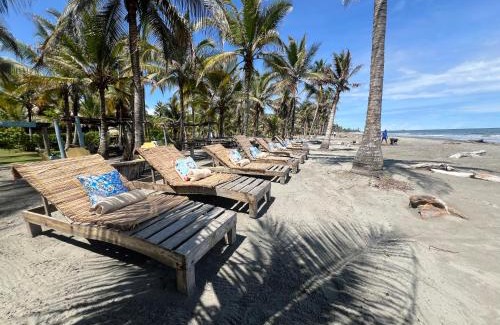 Monitos Casa | Playa Jaguar - Beach Club