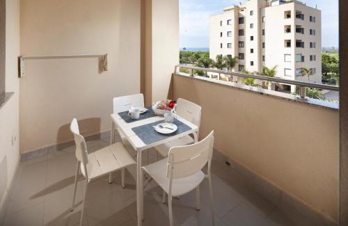 Torre del Mar Apartamento | Playa Marinsa Beach piscina y padel
