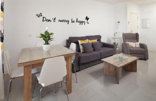 Torre del Mar Apartamento | Playa Marinsa Beach piscina y padel