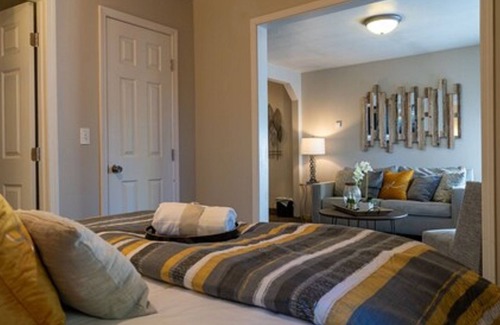 Tahoe Valley Hotel | Playpark Lodge