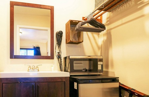 Tahoe Valley Hotel | Playpark Lodge