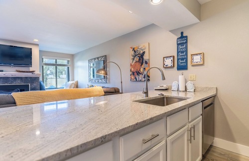 Keystone Condominio | Plaza #1403 by Summit County Mountain Retreats