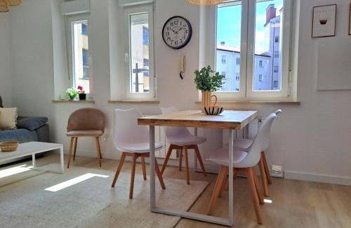 Old Town Apartamento | Plaza del Ayuntamiento -Centro Histórico-