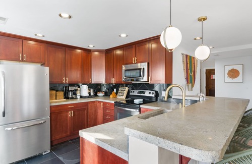 Kansas City Condominio | Plaza Scenic - Fab Plaza Condo + View of Nelson!