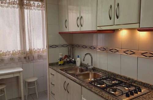 Esquerra de l'Eixample Apartamento | Plaza Universitat Apartment