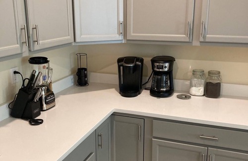 New Roads Casa | Pleasant 4-bedroom house in New Roads with WiFi.