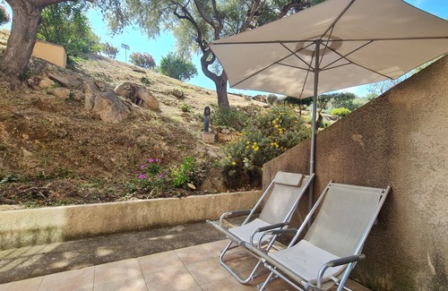 Serra-di-Ferro Apartamento | Pleasant air-conditioned apartment (residence *** swimming pool, sea on foot..)