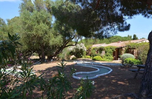 Serra-di-Ferro Apartamento | Pleasant air-conditioned apartment (residence *** swimming pool, sea on foot..)