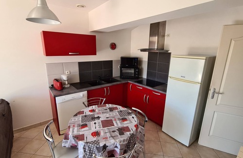 Arles Apartamento | Apartamento agradable en barrio residencial muy tranquilo.