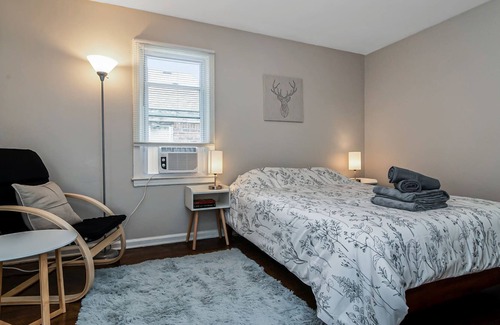 Detroit Casa | Pleasant Family Stay in Home near Downtown Detroit