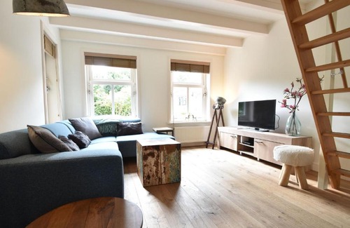 Schoorldam Casa | Pleasant Holiday Home in Schoorl near the Beach