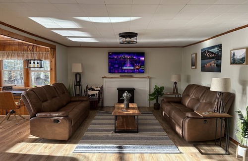 Bridgton Cabaña | Pleasant Mountain Cottage